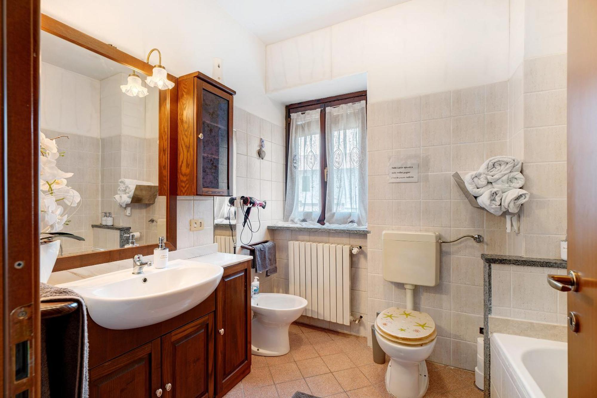Casa Perry - Lago Maggiore Borgo Ticino Buitenkant foto